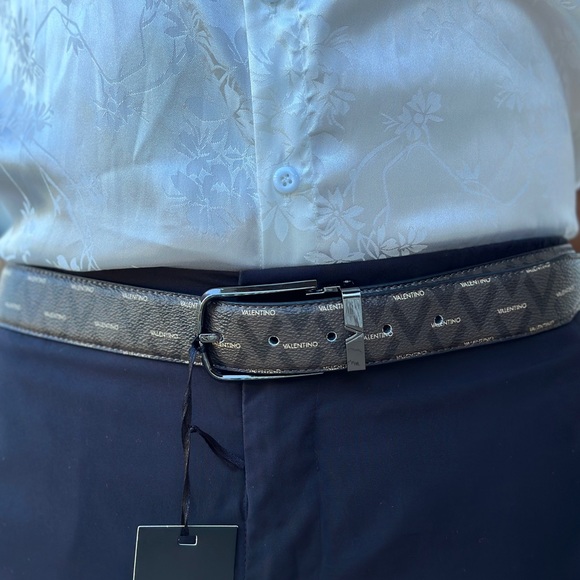 AUTHENTIC VALENTINO BRAND NEW BELT - Picture 5 of 14